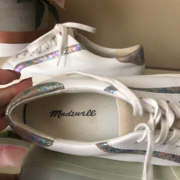 MADEWELL Sidewalk Low-Top Sneakers in Iridescent Leather - Picture 6 of 7